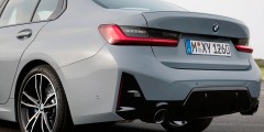 
BMW представила обновленный седан и универсал 3-Series
