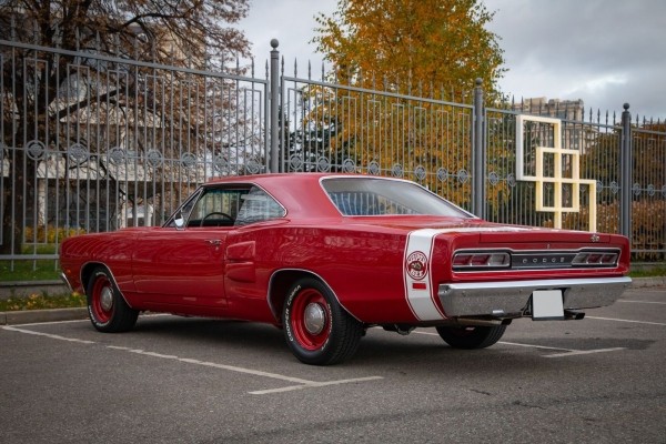 Несущий кузов, 8,5 с до сотни и 28 л на 100 км: опыт владения Dodge Coronet Super Bee 1969