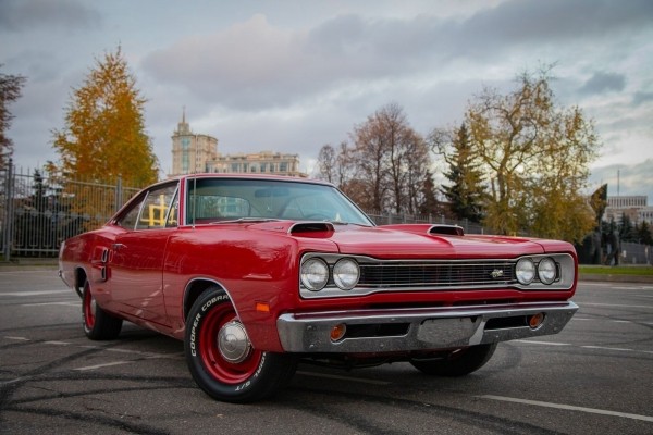 Несущий кузов, 8,5 с до сотни и 28 л на 100 км: опыт владения Dodge Coronet Super Bee 1969