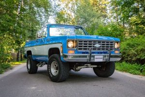 V8, рессоры и постоянный полный привод: опыт владения Chevrolet Blazer K5 1974