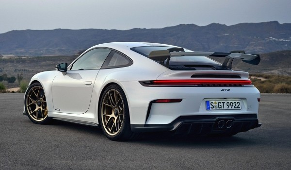 Показан обновленный Porsche 911 GT3: жертва эконорм