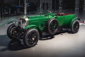 Стратегия Bentley: электрокроссовер и возрожденный Speed Six