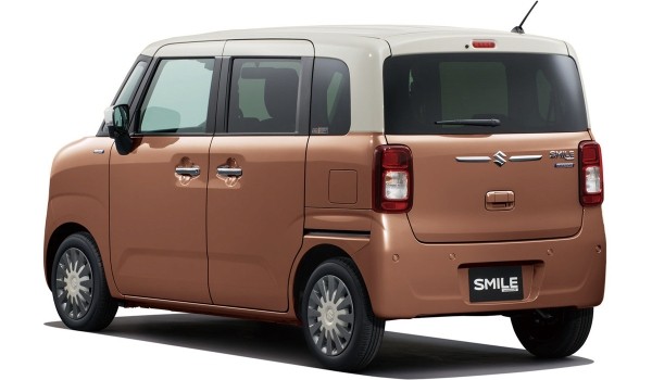 Микровэн Suzuki Wagon R Smile стал еще милее