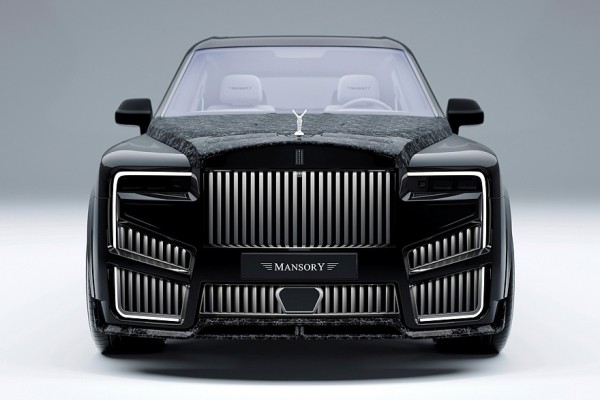 Обновлённый Rolls-Royce Cullinan от Mansory: больше мощности и карбоновый гротеск