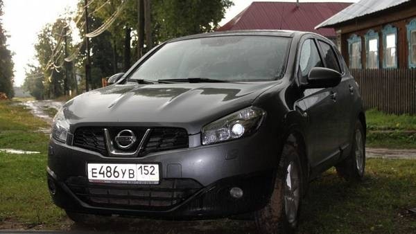 Замена лампы ближнего света на Nissan Qashqai Очередной расходник