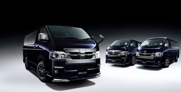 Микроавтобус Toyota Hiace: спецверсии к 20-летию