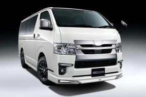 Микроавтобус Toyota Hiace: спецверсии к 20-летию