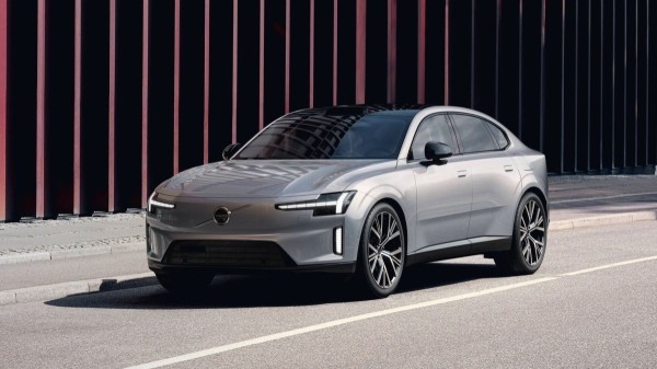 Представлен большой лифтбек Volvo ES90