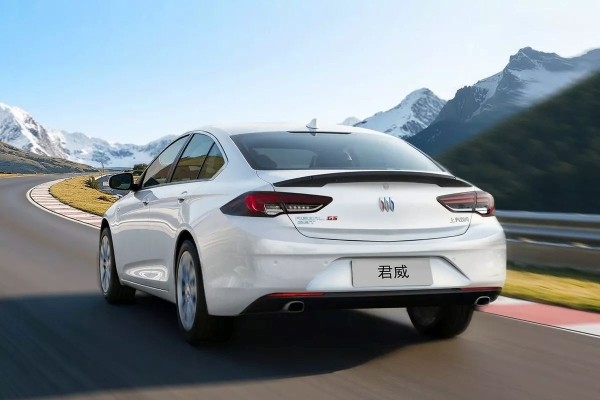 Седан Buick Regal GS вернулся в строй обновленным