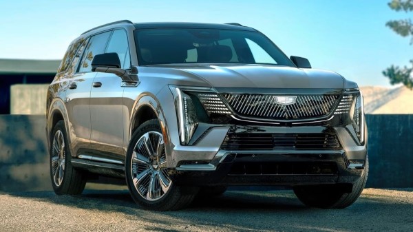 Показан электрический гигант Cadillac Escalade IQL