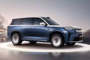 Флагманский кроссовер GAC Trumpchi S9: второй брат в семействе