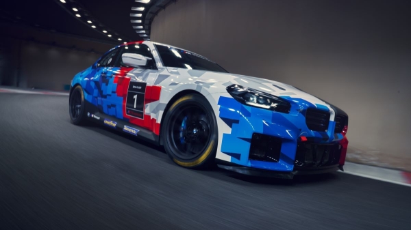 Купе BMW M2 Racing: четыре цилиндра вместо шести